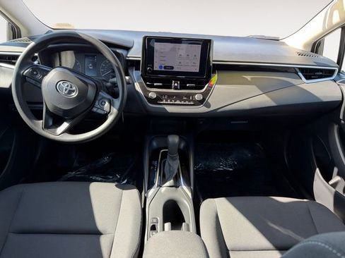 Certified 2024 Toyota Corolla LE image 10