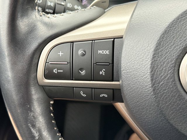 Used 2022 Lexus RX 450hL AWD w/ Premium Package image 25