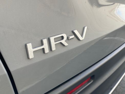 Certified 2023 Honda HR-V Sport image 3