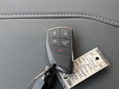 Used 2025 Chevrolet Silverado 1500 RST w/ All Star Edition Plus image 39