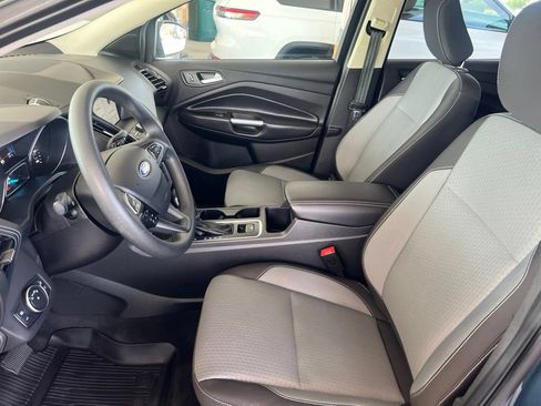 Used 2019 Ford Escape SE AWD/4WD image 4
