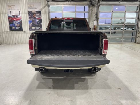Used 2015 RAM 1500 Laramie Longhorn w/ Convenience Group AWD/4WD image 14