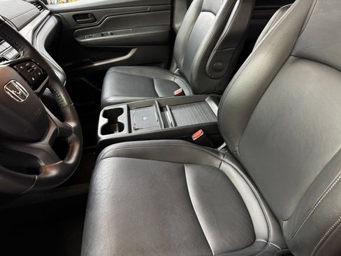 Used 2025 Honda Odyssey EX-L image 10