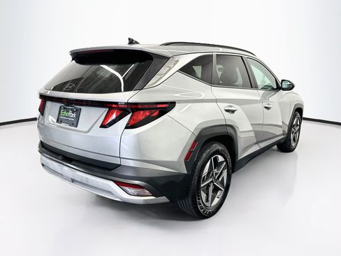 Used 2025 Hyundai Tucson SEL FWD image 9