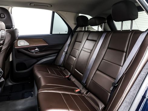 Used 2020 Mercedes-Benz GLE 350 4MATIC image 9