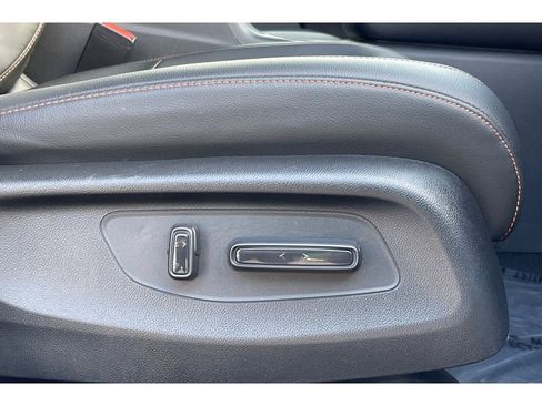 Certified 2025 Honda CR-V Sport-L image 23