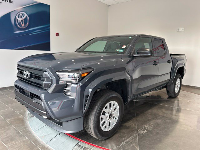 Used 2024 Toyota Tacoma SR AWD/4WD image 3