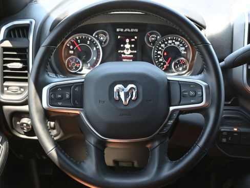 Used 2024 RAM 3500 Big Horn w/ Night Edition AWD/4WD image 18