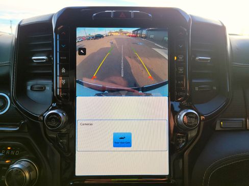 Used 2022 RAM 1500 Limited image 9