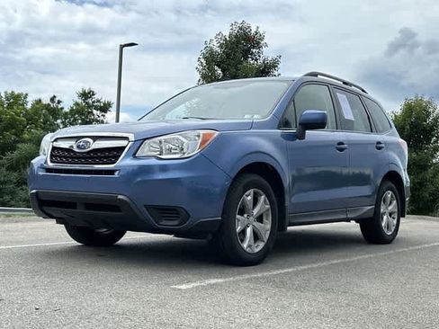 Used 2016 Subaru Forester 2.5i Premium w/ All-Weather Package AWD/4WD image 18