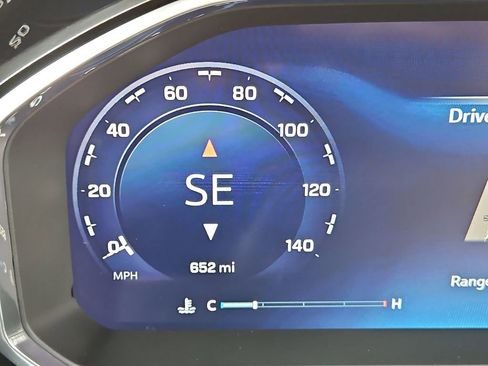 Used 2026 Chevrolet Silverado 2500 LT w/ Convenience Package image 18