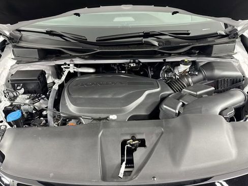 Certified 2026 Honda Odyssey Touring image 30