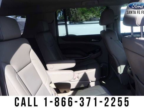 Used 2015 Chevrolet Suburban LT w/ Luxury Package RWD image 31