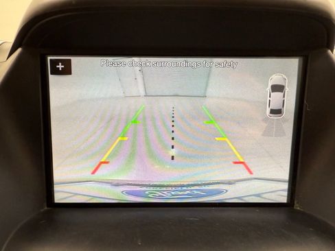 Used 2018 Ford Escape SEL image 19