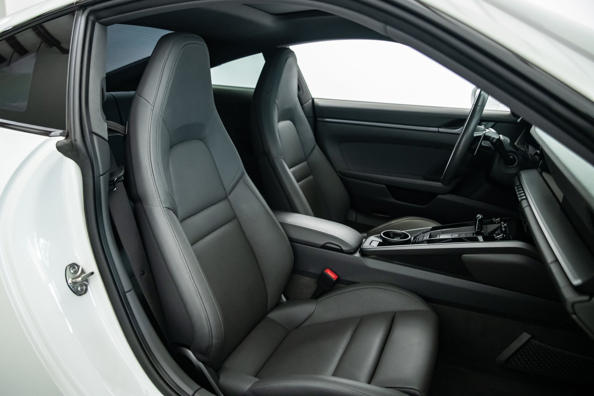 Used 2021 Porsche 911 Carrera image 13