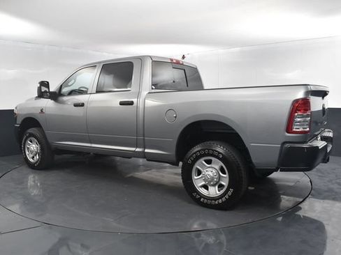 Used 2024 RAM 3500 Tradesman w/ Snow Chief Group AWD/4WD image 9