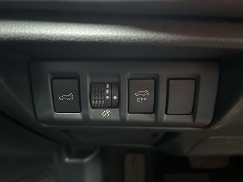 Certified 2025 Subaru Outback Limited w/ Popular Package #2 image 21