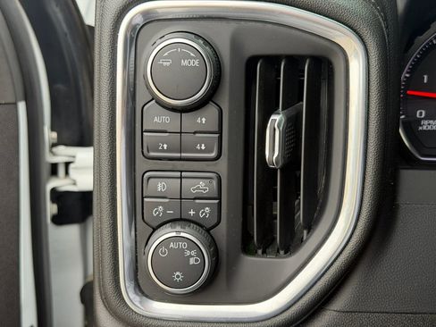 Used 2021 Chevrolet Silverado 3500 LT w/ Convenience Package image 23