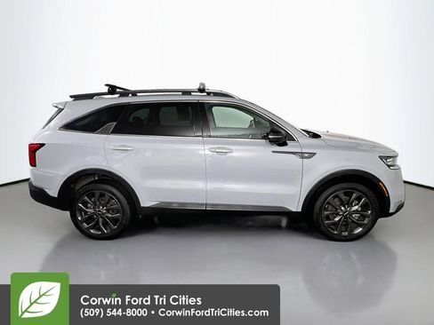Used 2022 Kia Sorento SX Prestige AWD/4WD image 20