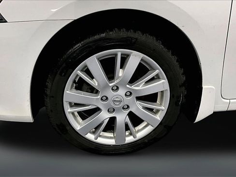Used 2015 Nissan Sentra SL w/ SL Premium Package image 31
