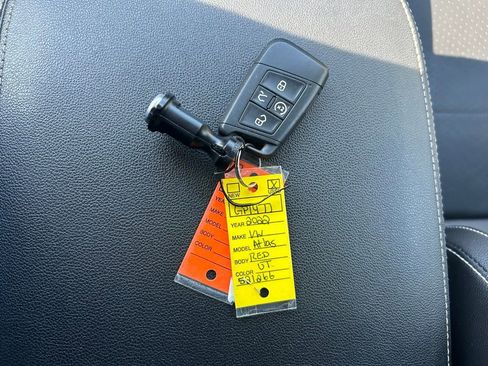 Used 2022 Volkswagen Atlas SE w/ Panoramic Sunroof Package image 62