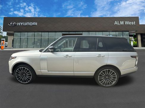 Used 2020 Land Rover Range Rover HSE image 8