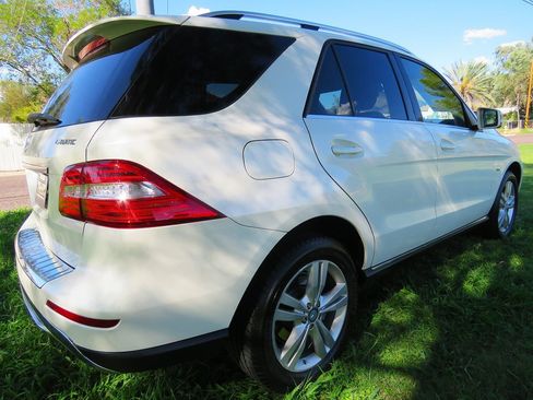 Used 2012 Mercedes-Benz ML 350 4MATIC image 8