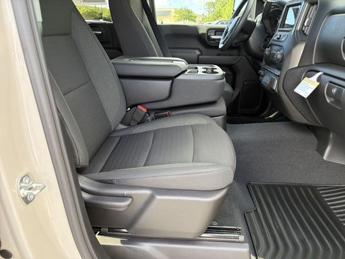 New 2026 Chevrolet Silverado 2500 Custom w/ Custom Value Package AWD/4WD image 13
