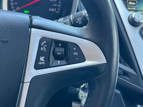 Used 2016 Chevrolet Equinox LTZ w/ Enhanced Convenience Package FWD image 29