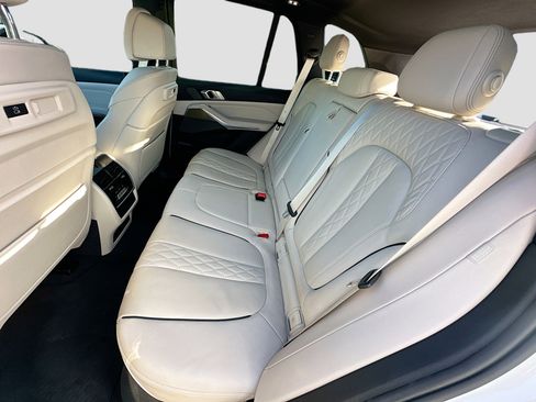 Used 2023 BMW X5 M50i w/ Dynamic Handling Package image 26