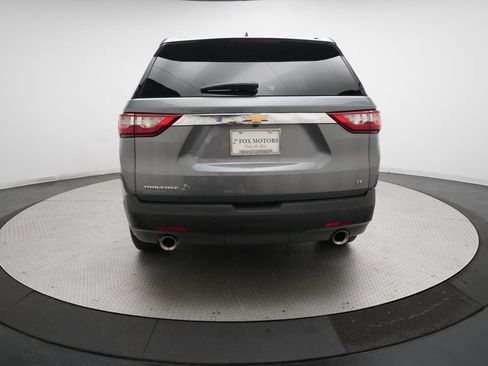 Used 2019 Chevrolet Traverse LT FWD image 23