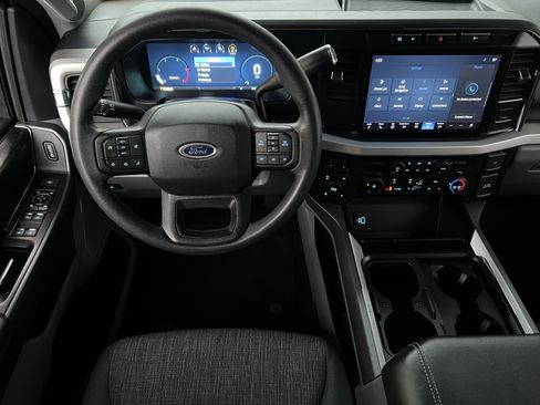 Used 2023 Ford F350 XLT w/ XLT Premium Package image 30