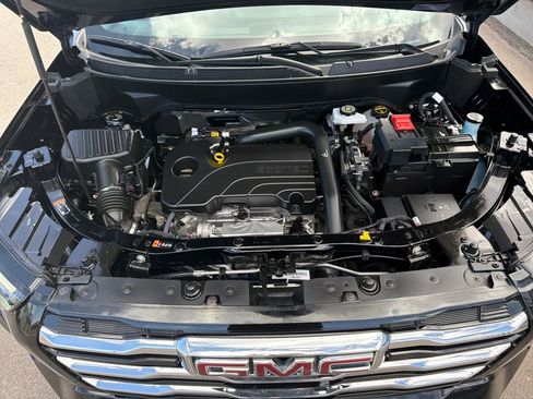Used 2025 GMC Terrain Elevation image 20