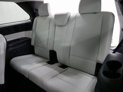 Used 2026 Hyundai Palisade Calligraphy AWD/4WD image 16