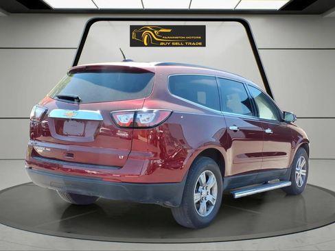 Used 2017 Chevrolet Traverse LT AWD/4WD image 5