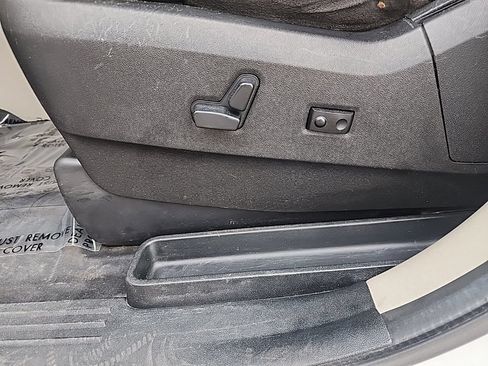 Used 2014 RAM C/V Tradesman FWD image 10