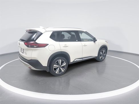 Certified 2023 Nissan Rogue Platinum w/ Platinum Premium Package image 7