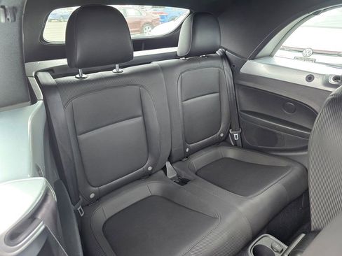 Used 2013 Volkswagen Beetle 2.5 50's Edition image 14