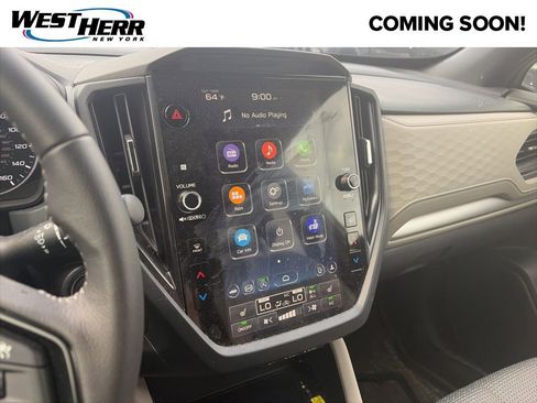 Used 2025 Subaru Forester Premium image 8