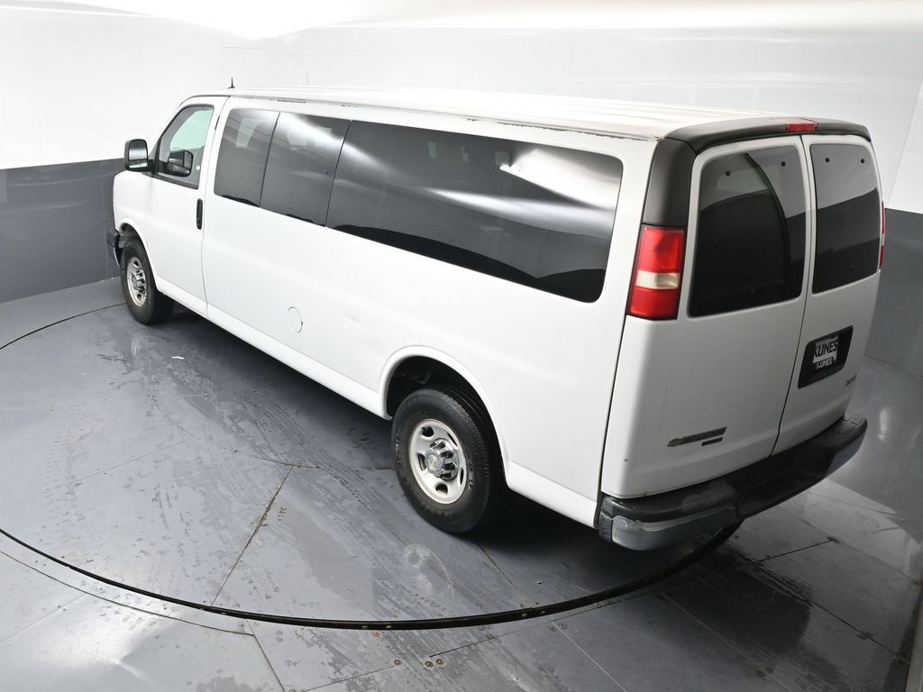 Used 2014 Chevrolet Express 3500 LT w/ LT Preferred Equipment Group RWD image 20