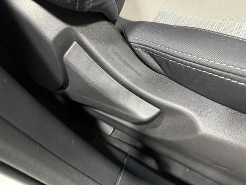 Used 2024 Subaru Outback Premium image 18