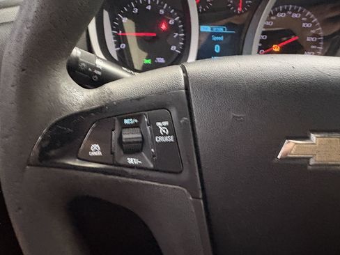 Used 2017 Chevrolet Equinox LS FWD image 26