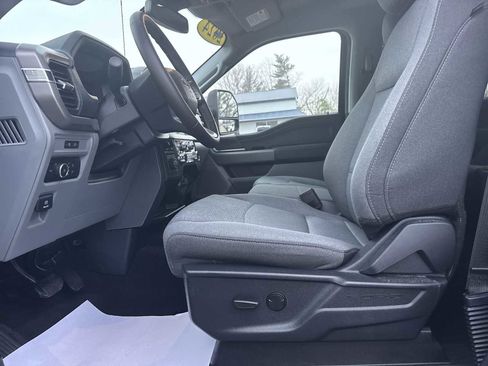 Used 2024 Ford F150 XLT w/ Tow/Haul Package image 22