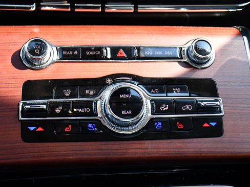 Used 2023 Lincoln Aviator Reserve AWD/4WD image 30