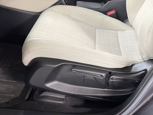 Certified 2024 Honda HR-V LX image 13