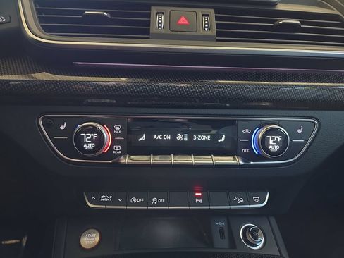 Used 2018 Audi SQ5 Prestige w/ Prestige Package AWD/4WD image 27