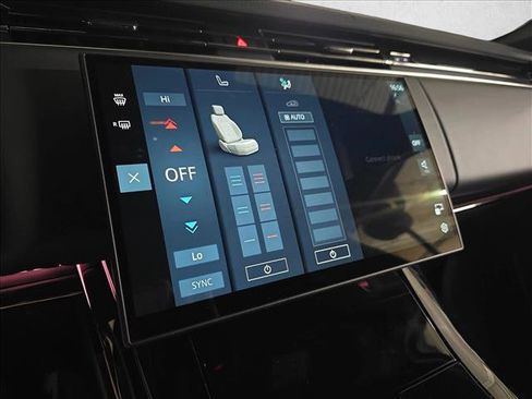 New 2026 Land Rover Range Rover Sport Dynamic SE image 25