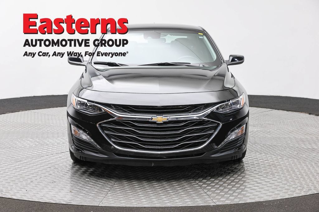 Used 2024 Chevrolet Malibu LT FWD image 4