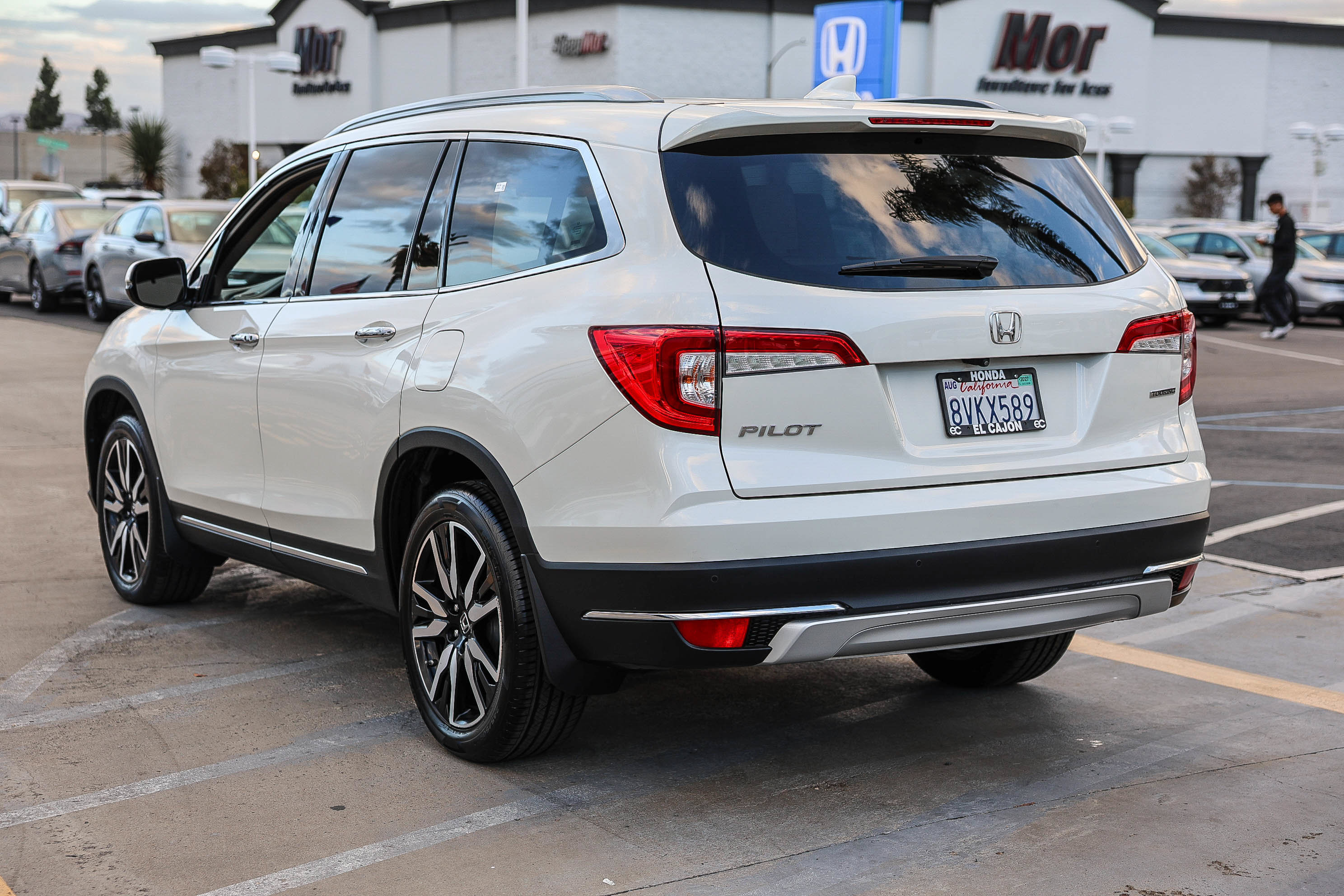 Certified 2019 Honda Pilot Touring image 26