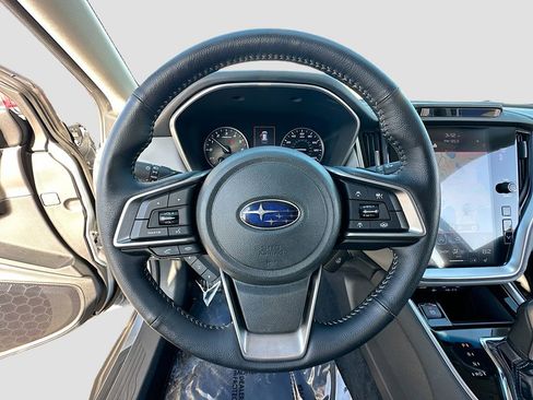 Used 2021 Subaru Outback Limited w/ Popular Package #2 image 11
